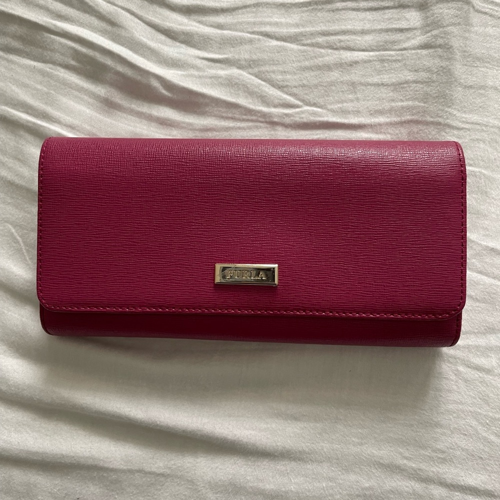 Furla long wallet